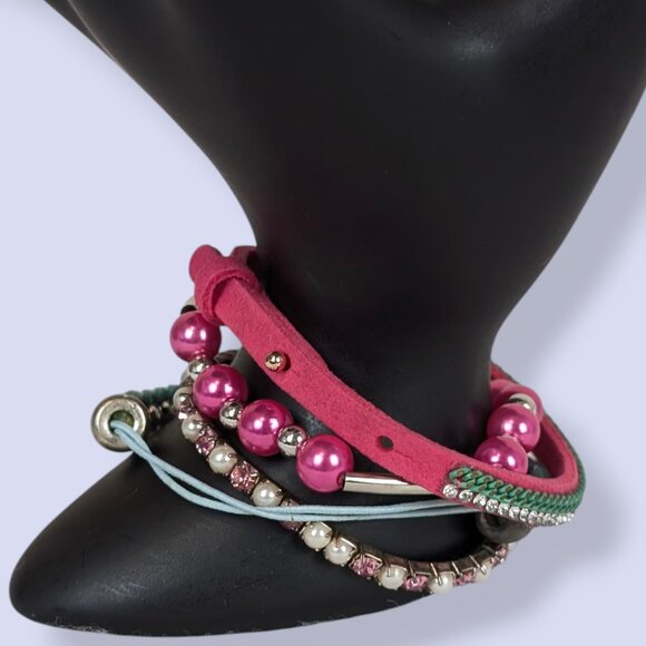 Set of 4 Pink & Blue Bracelets - Picture 4 of 5